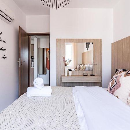 Made With Love 1-Br Apt By Finikoudes Beach Lárnaca Exterior foto